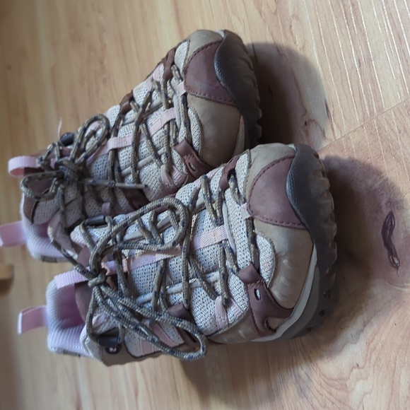 Merrell runners - Picture 3 of 7